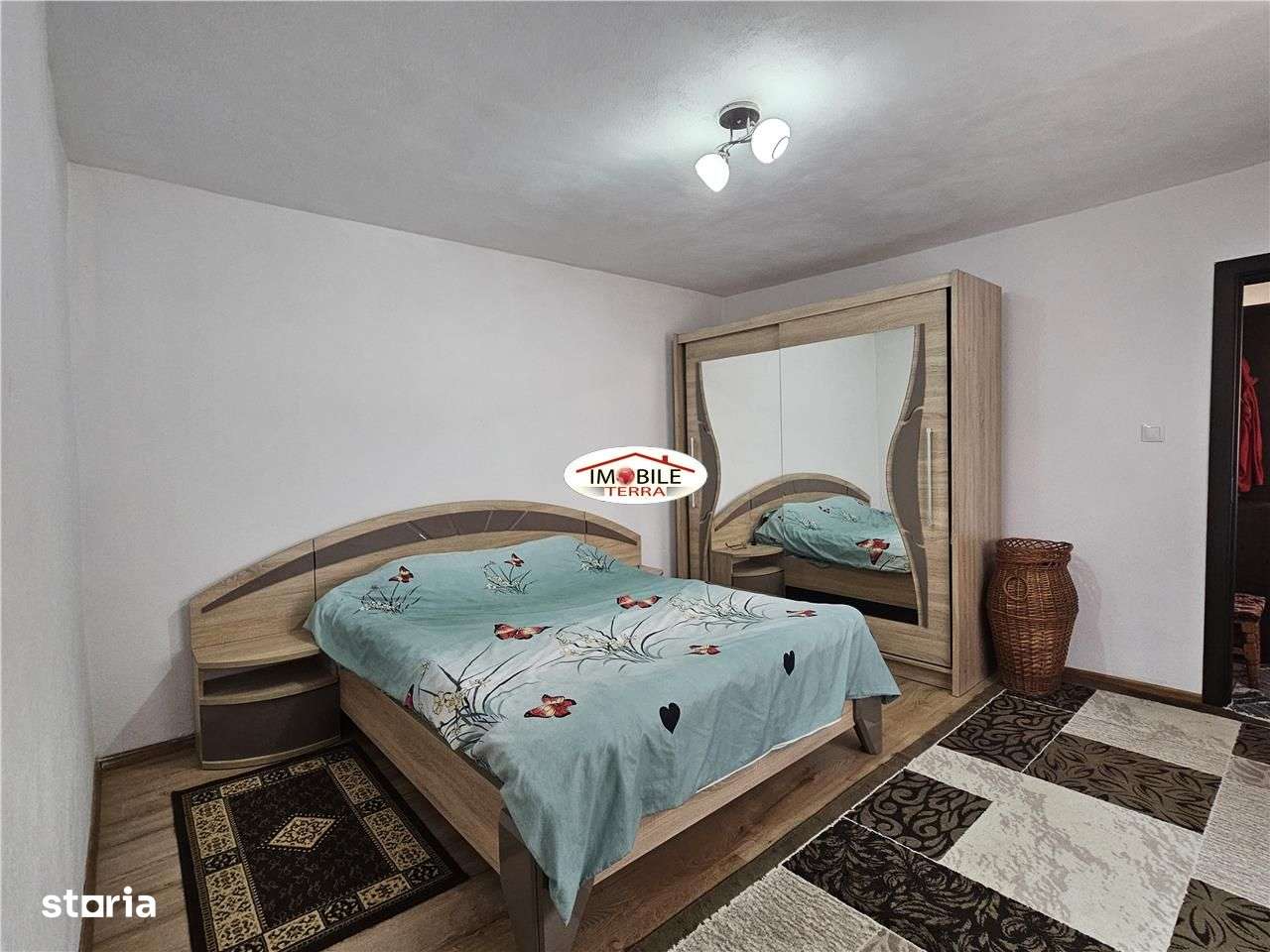 Casa de vanzare in Sura Mare-8