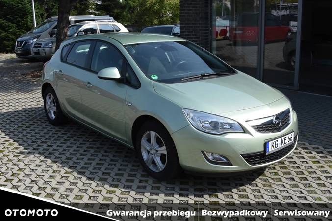 Opel Astra 1.6 Cosmo - 2