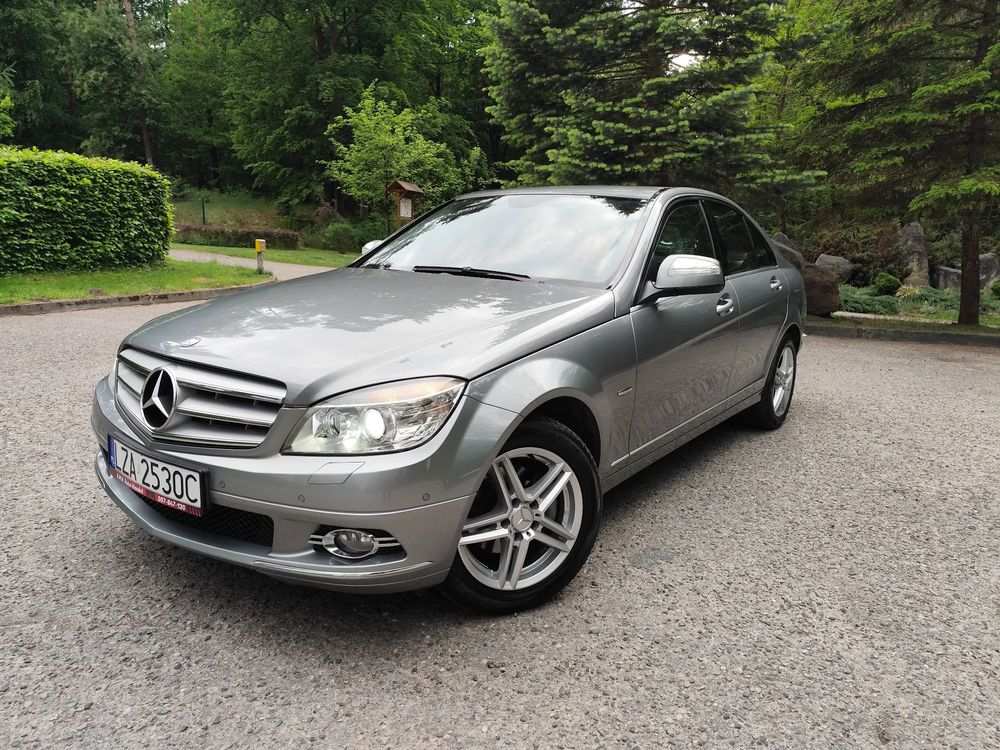 Mercedes-Benz C W204 180 BlueEFFICIENCY Avantgarde 2007