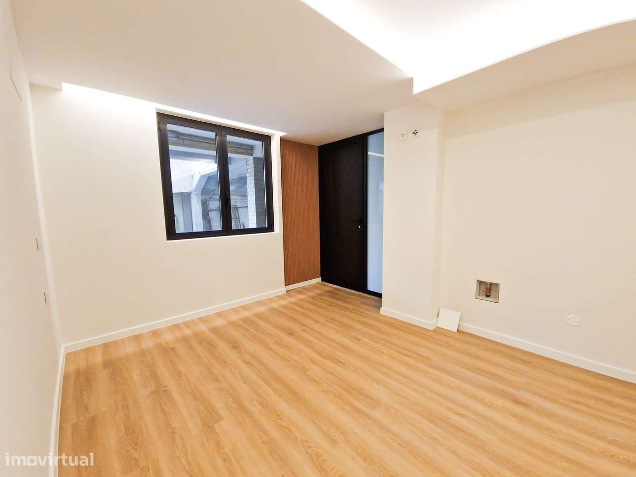 Apartamento T3 Renovado na Praia da Barra . - Grande imagem: 5/31