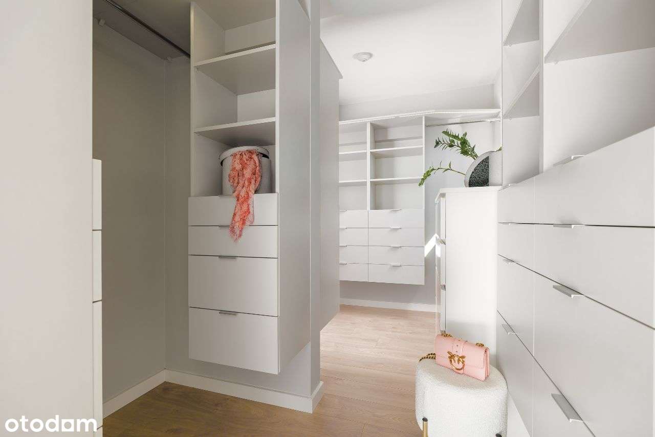 4 pokoje, garderoba 106 m2, taras, 3 miejsca - Pełny obrazek: 4/12