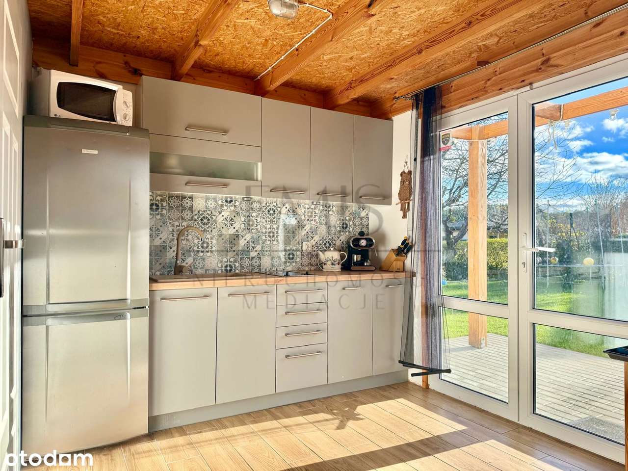 Zadbana działka ROD z wyposażonym domem rekreacyjnym-7
