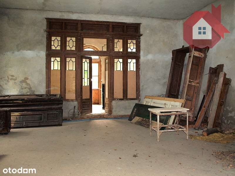 Dwór w Lubiatowie – historyczna rezydencja-3