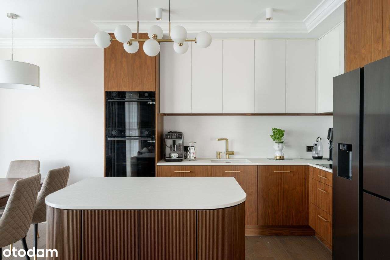 wysoki standard , wykończone pod klucz, brak PCC-6