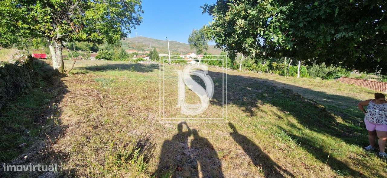Terreno não urbanizável- Espindo- Vieira do Minho- União das Freguesia - Grande imagem: 3/3