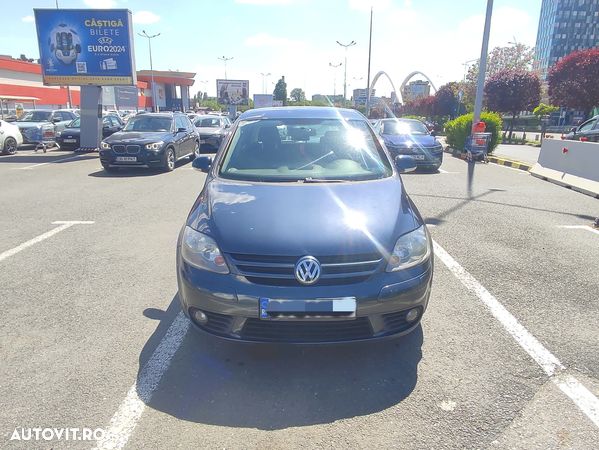 Volkswagen Golf Plus 1.9 TDI Comfortline - 1