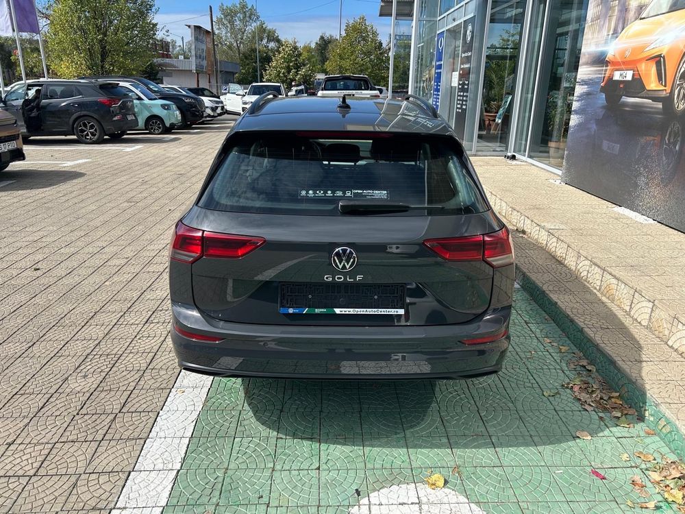 Volkswagen Golf (3)