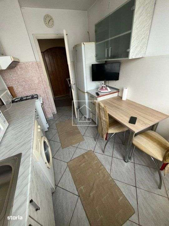 Apartament 2 camere etaj 2 cu balcon zona Dioda - Imagine principală: 4/9