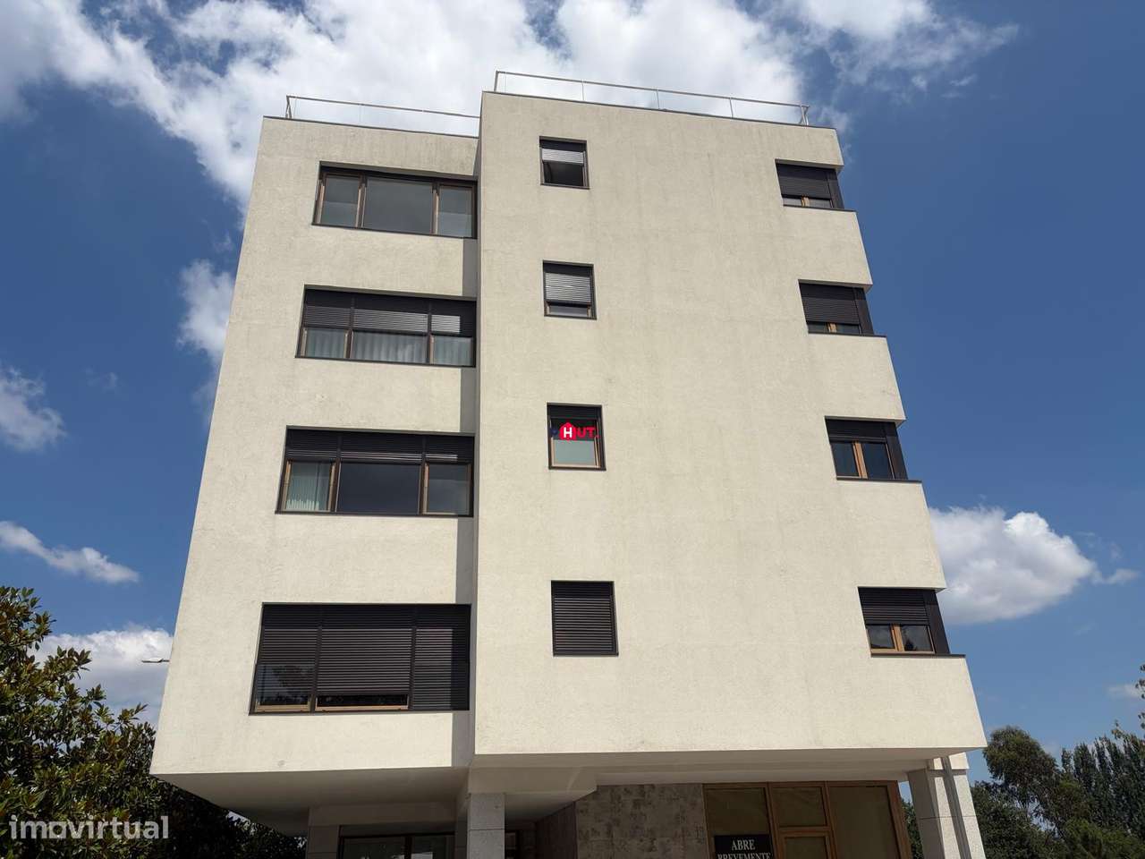 Apartamento T3 - Lousada-Centro-4