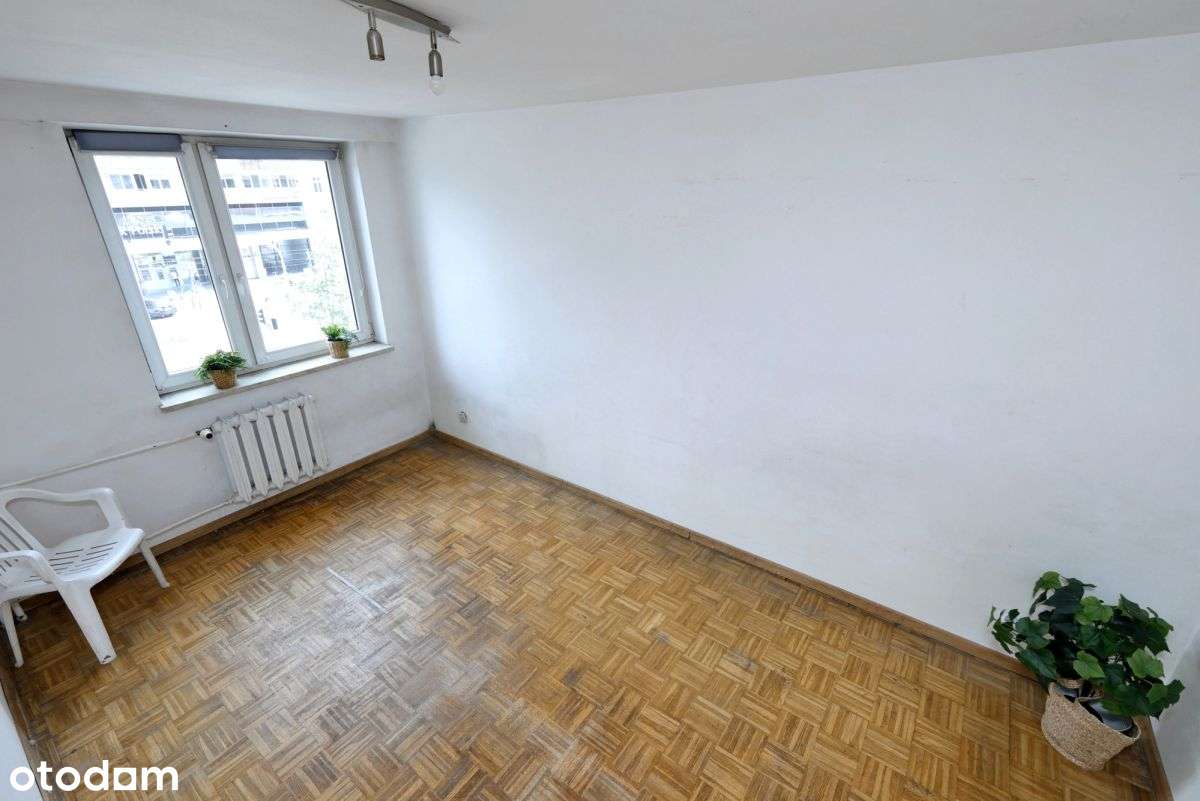 Mieszkanie 85m2 - 5 poki, budynek z 1993r - Metro-17