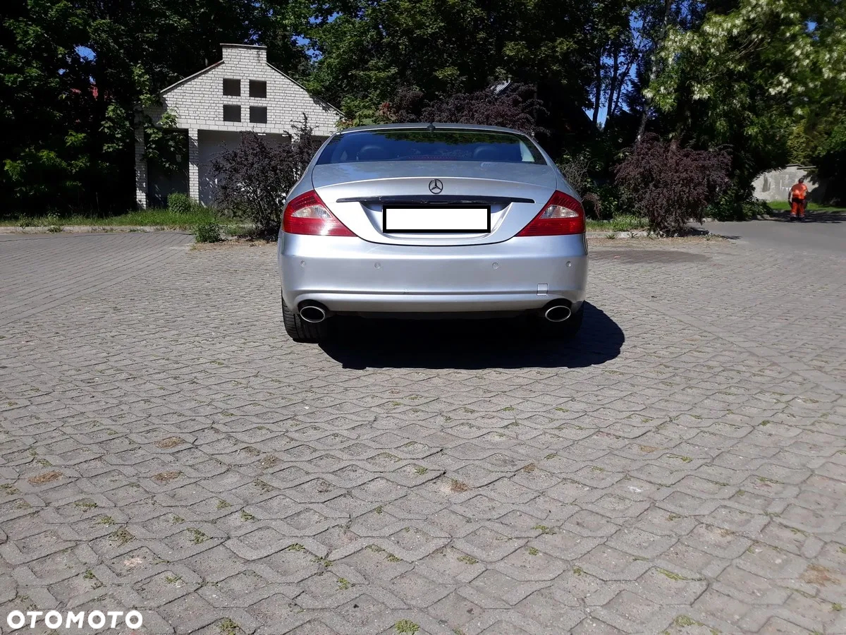 Mercedes-Benz CLS 500 - 13