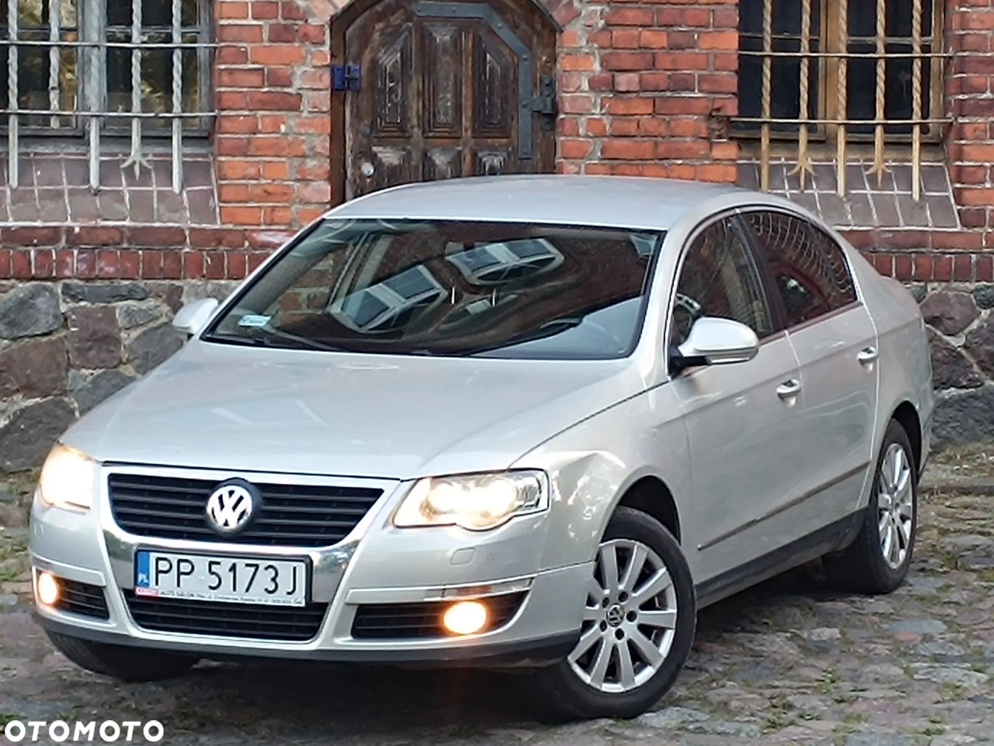 Volkswagen Passat 1.4 TSI Comfortline - 1