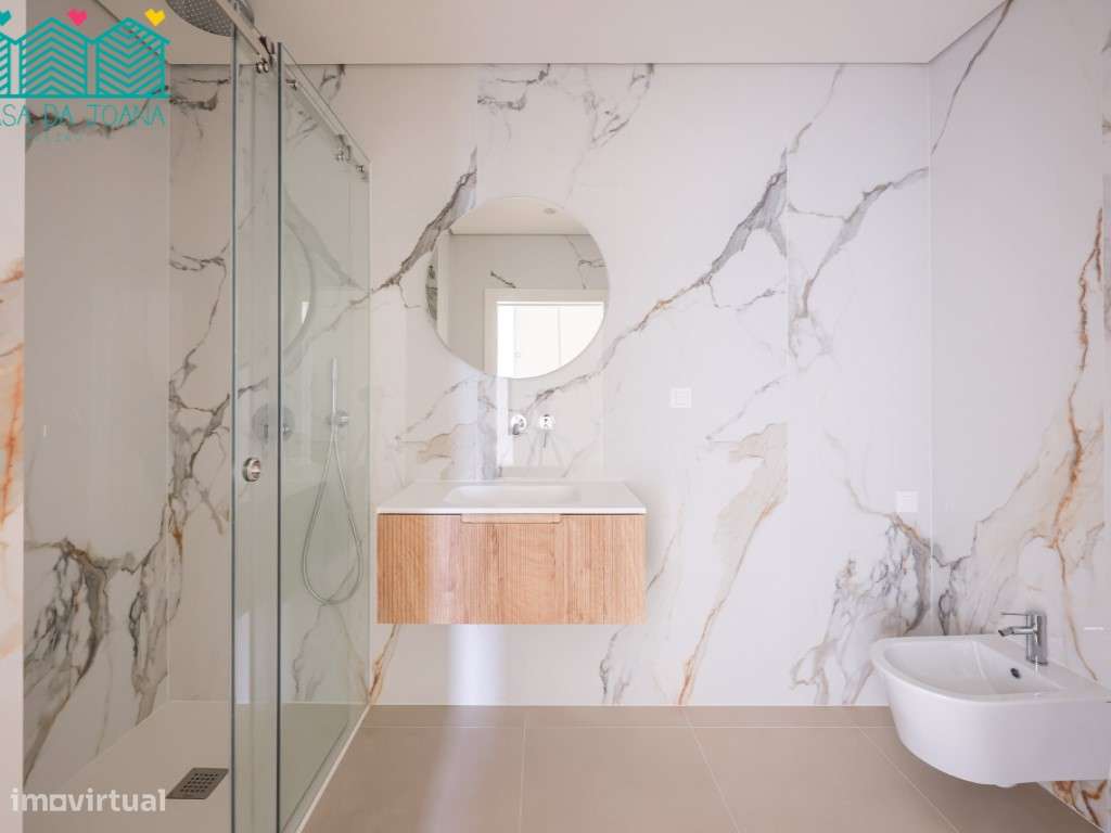 Apartamento T2 com Lugar de Garagem em Esgueira - Grande imagem: 2/29