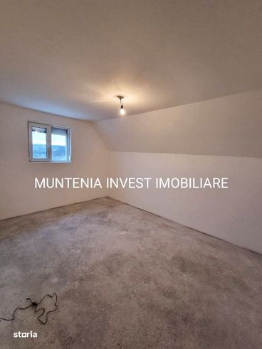 Oferta de vara!Casa P+Etaj+Garaj,Teren500mp,Hintesti(Mosoaia)-2