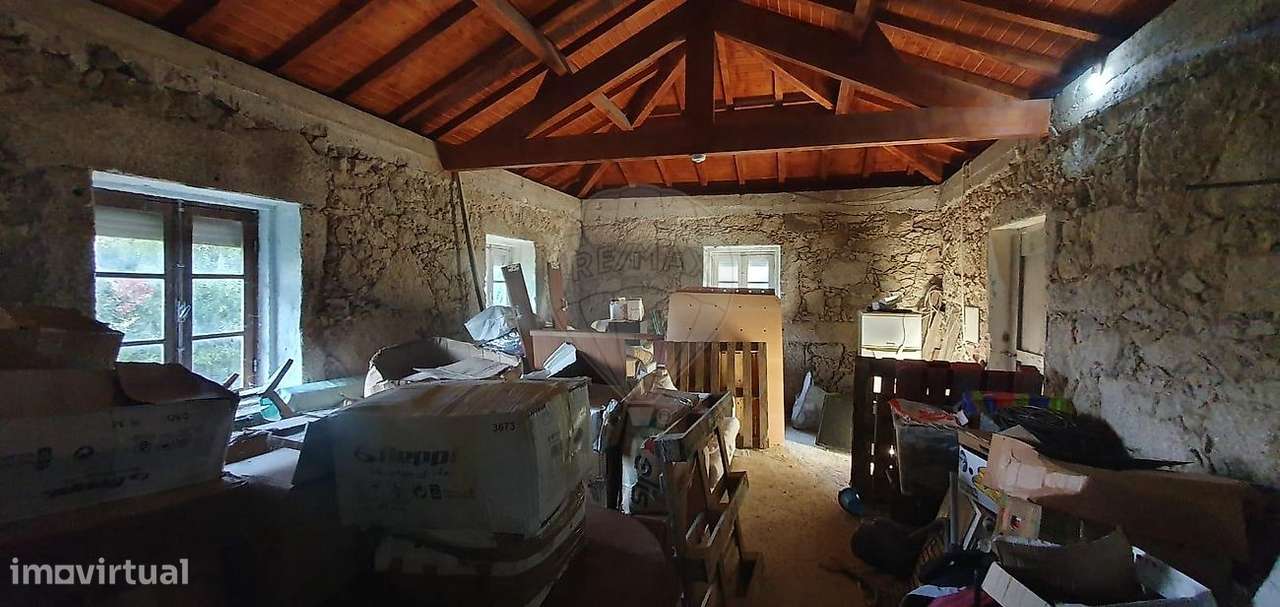 Moradia T2 para venda - Grande imagem: 3/28