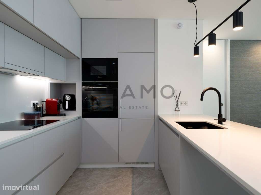 Apartamento T1 em empreendimento de luxo na Marina de Olhão-8