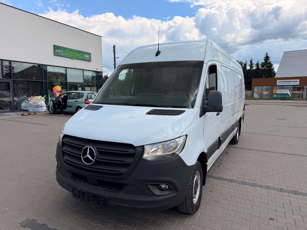 Mercedes-Benz Sprinter 2024