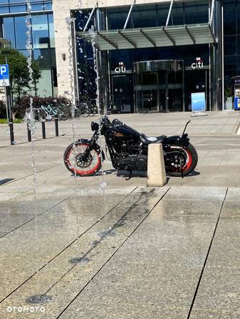 Harley-Davidson Dyna Street Bob - 15