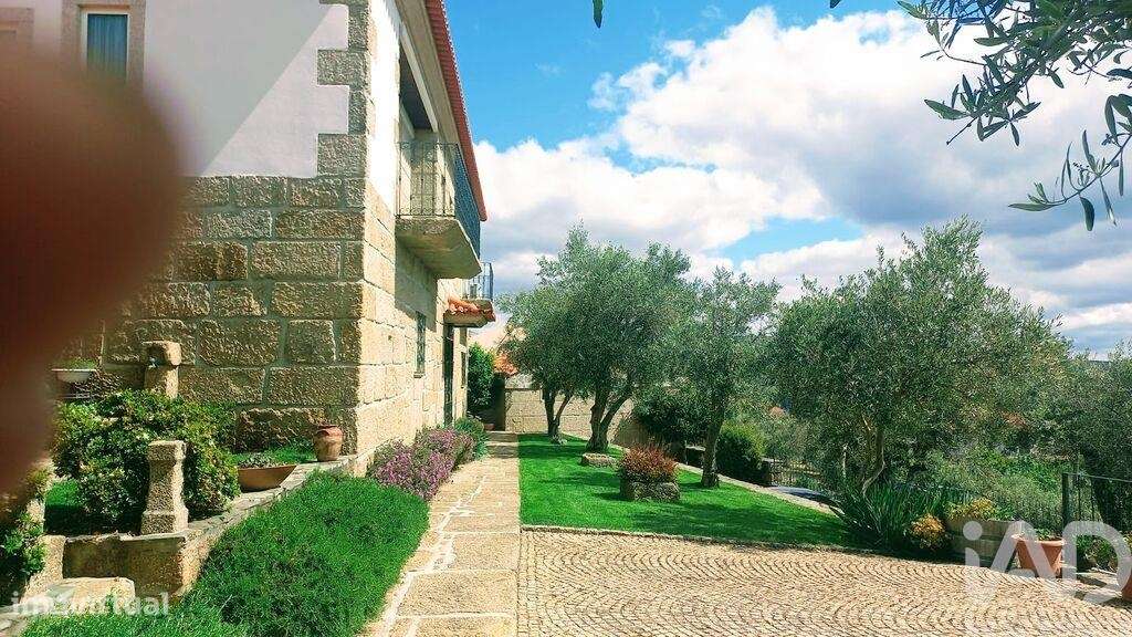 Casa / Villa T3 em São Lourenço de Ribapinhão de 180,00 m2 - Grande imagem: 4/21