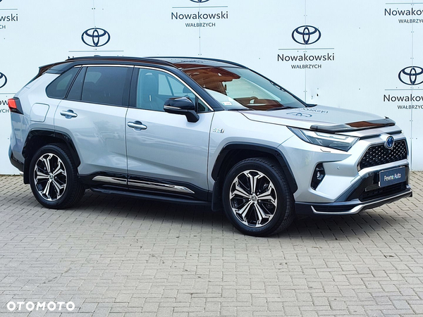 Toyota RAV4 - 3