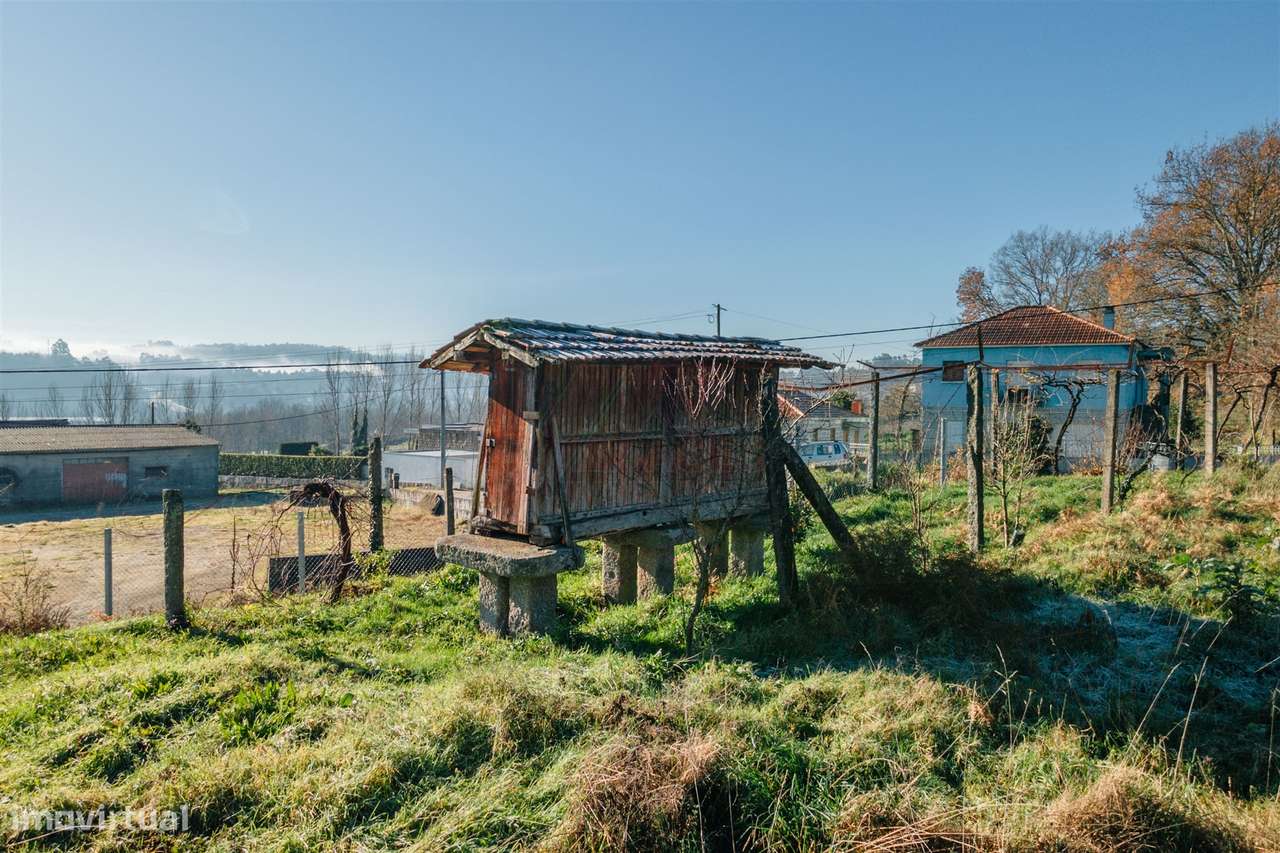 TERRENO PARA CONSTRUÇÃO  COM ÓTIMAS VISTAS!-13