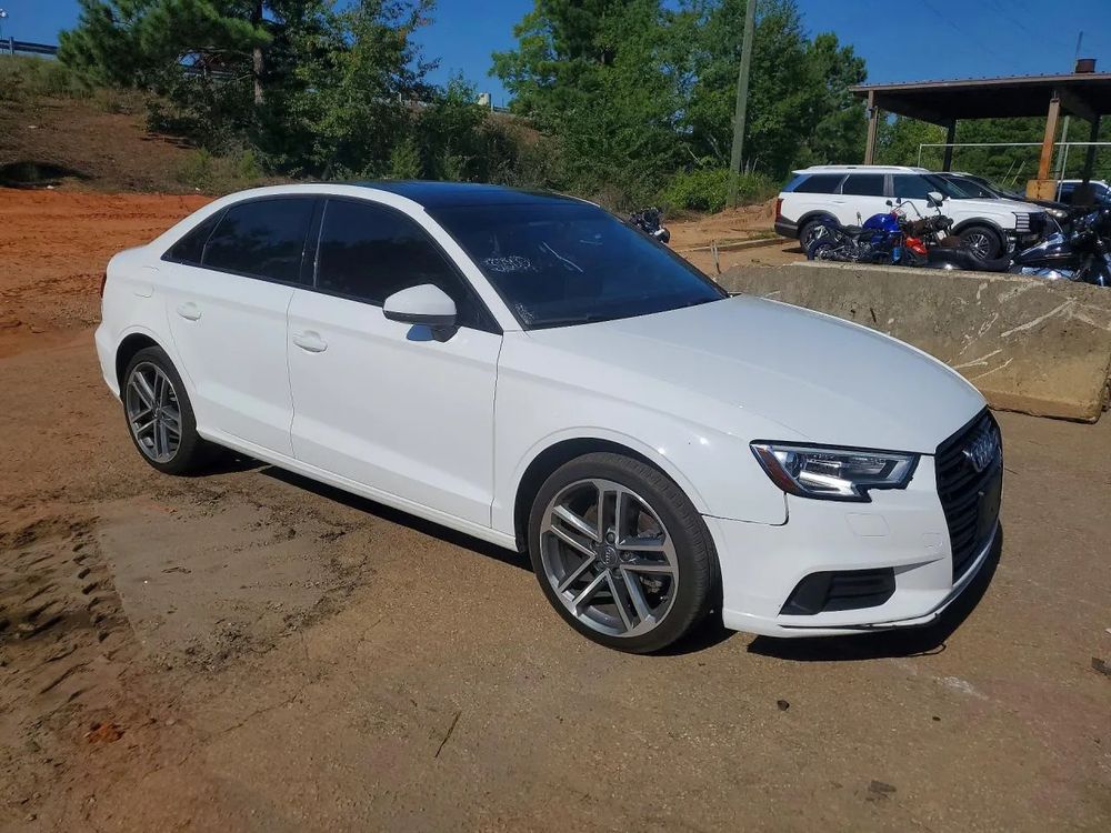 Audi A3 8V (2012-) 2.0 TFSI quattro S tronic design 2017