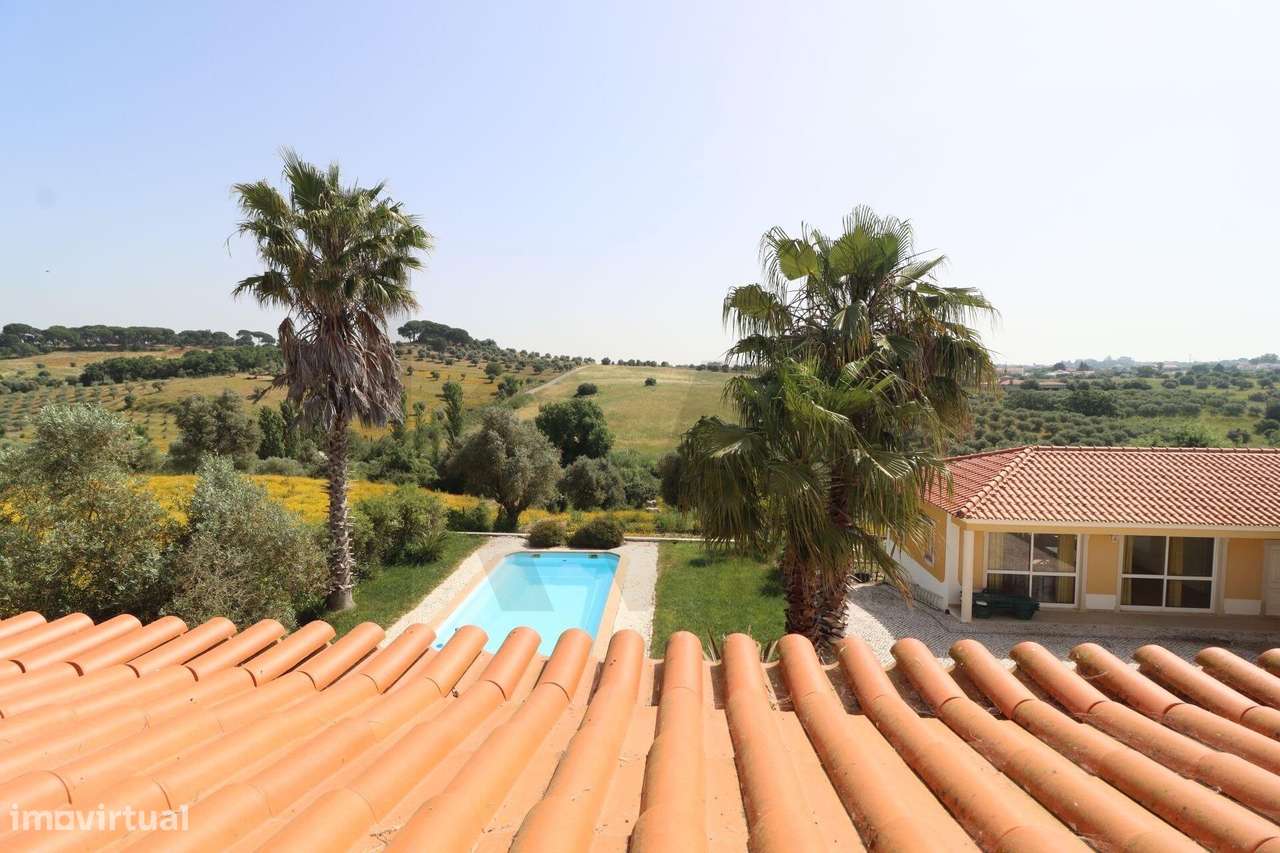 Moradia de Luxo com Piscina e Vistas Panorâmicas | Moçarria, Santarém-40