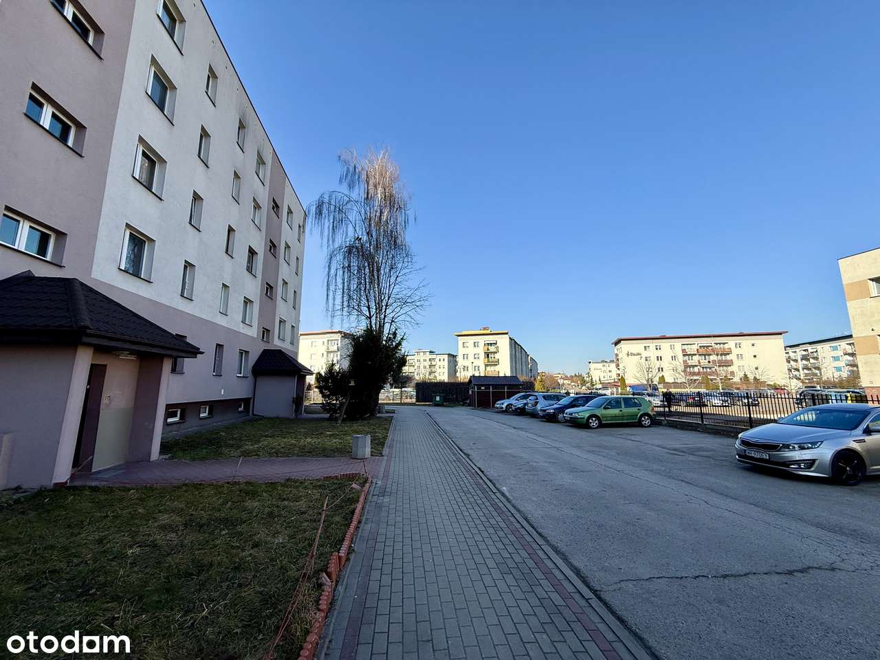 3 pokojowe mieszkanie na os. Gołębiów | Ogrodzony blok | Bez piecyka-13