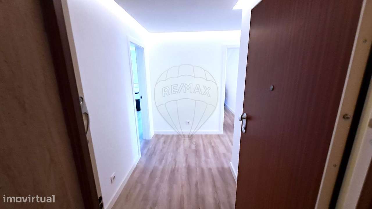 Apartamento T3 para arrendamento - Grande imagem: 2/17