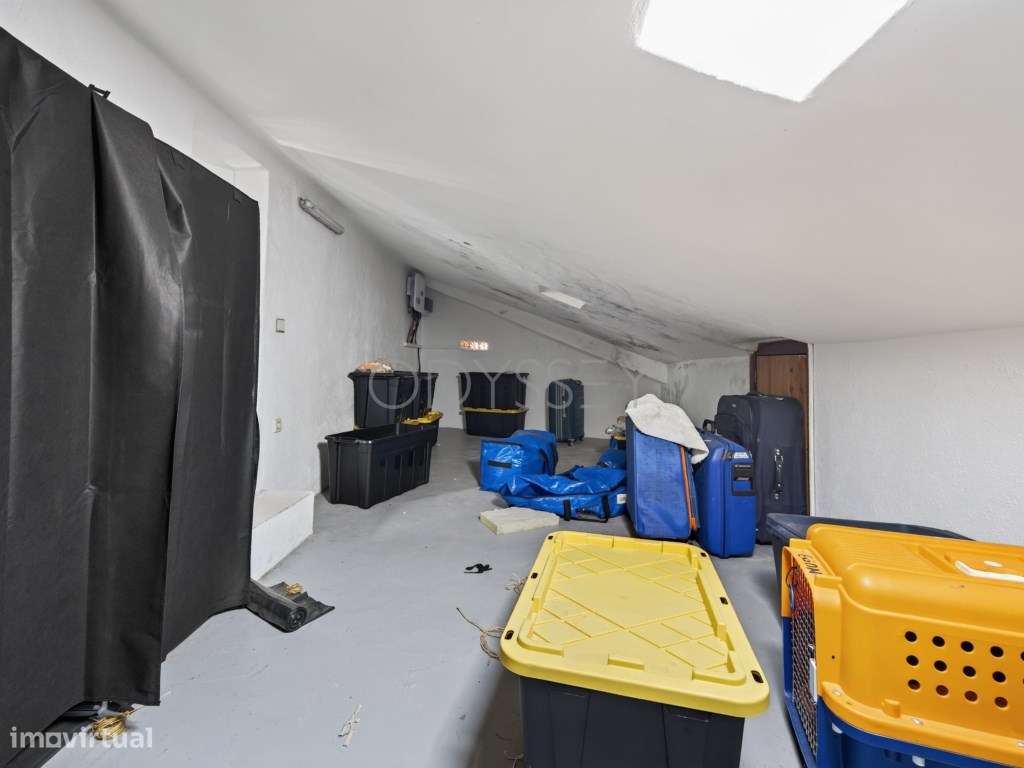 Moradia Independente T3+1 com Jardim Privado, Estúdio e Garagem | C...-28