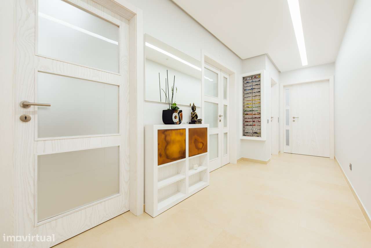 Apartamento t4 grandes áreas - Grande imagem: 4/47