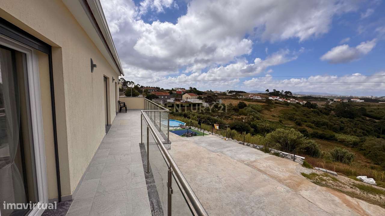 Moradia T3  com 180 m², a apenas 8 km da Ericeira.-15