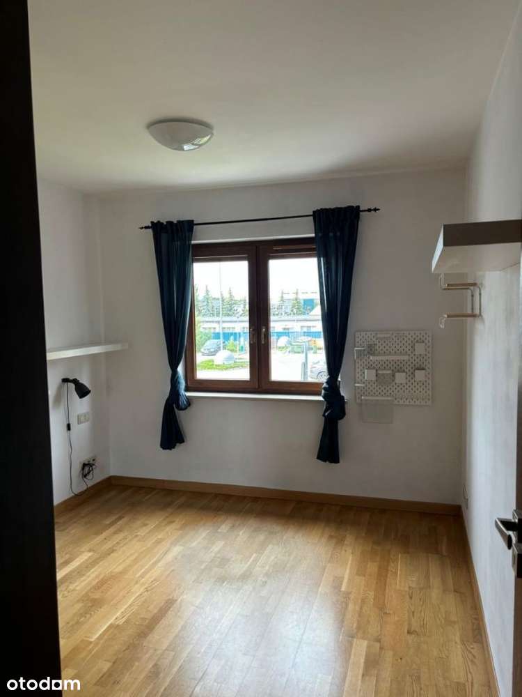 Mieszkanie 4-pok na Podolanach z tarasem!-13