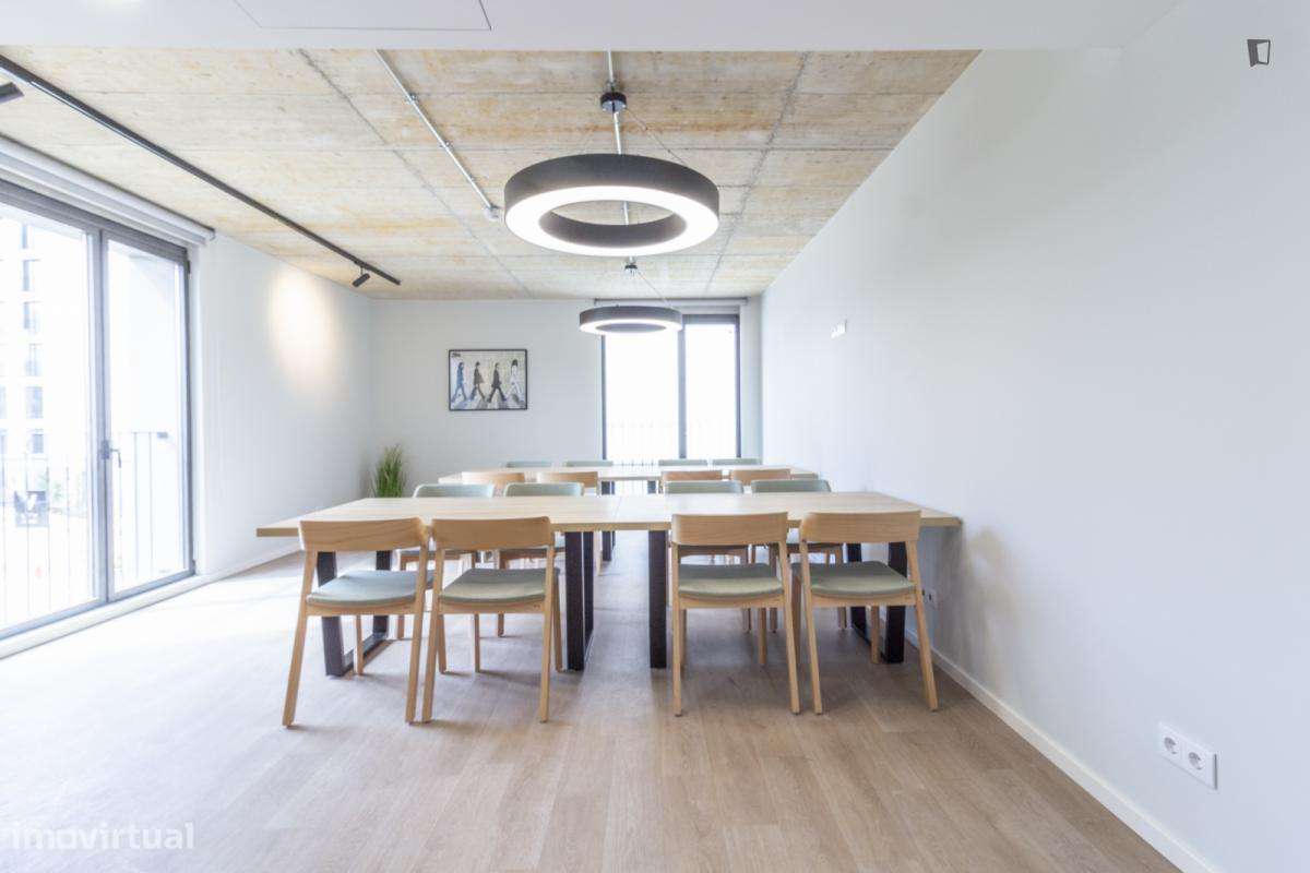 Quarto - localizado em Paranhos Porto - Grande imagem: 4/10