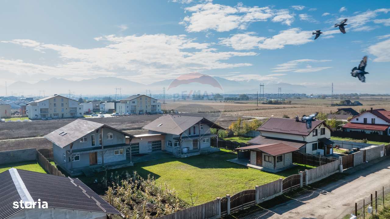 Casă -Brasov, Sanpetru - Imagine principală: 5/18