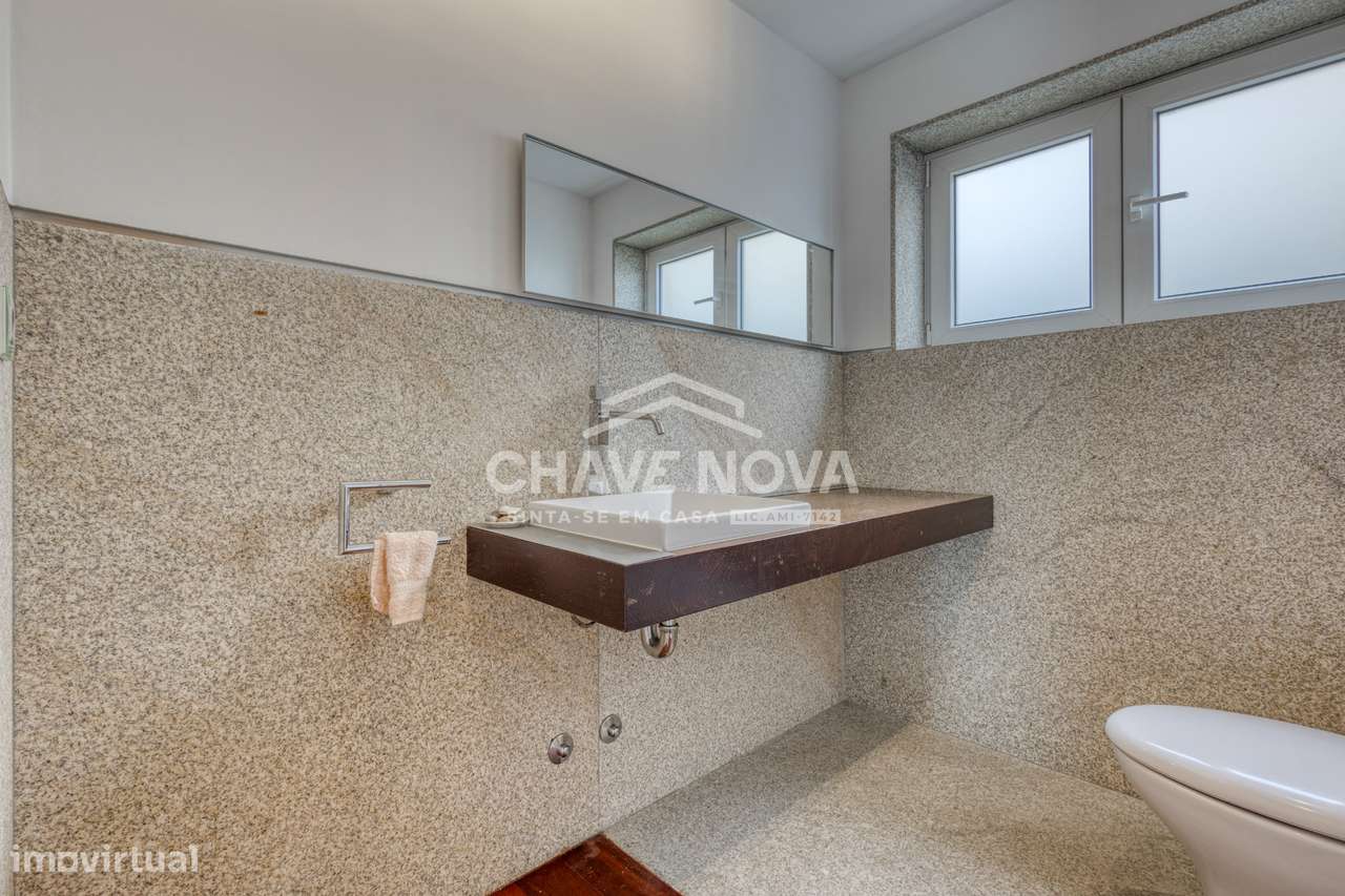 Moradia T3 Canidelo COMO NOVA com Piscina 4 Frentes-17