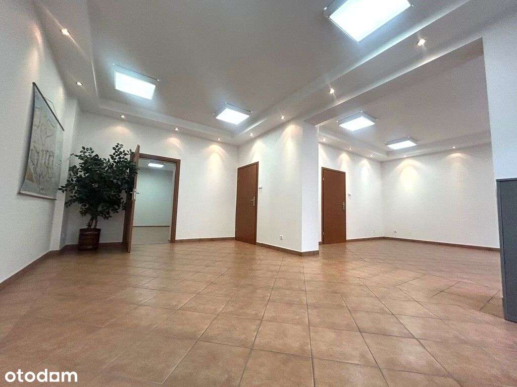 Wyremontowany lokal z wejściem z ulicy-7