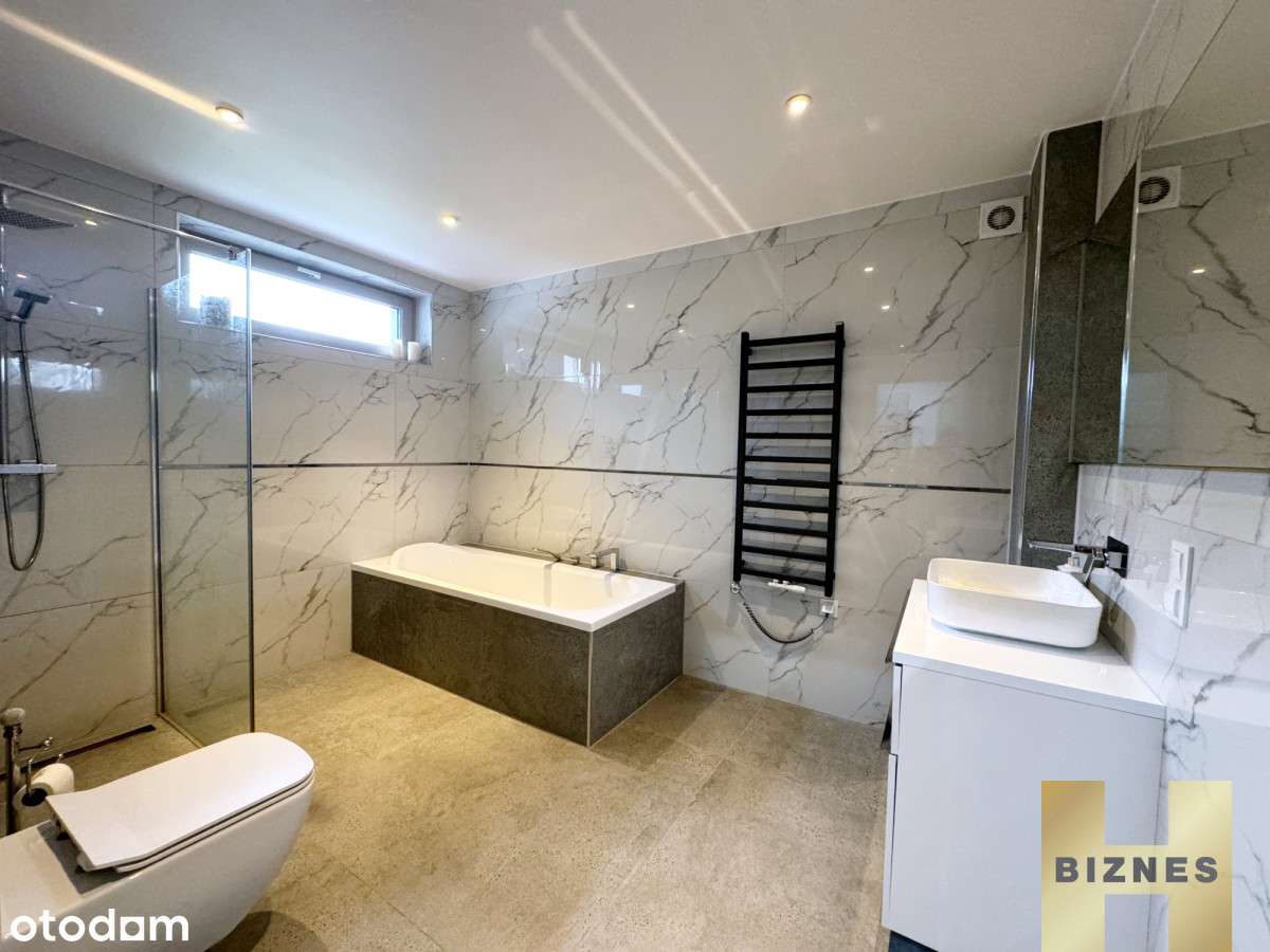 Nowy dom w zielonej okolicy!-6