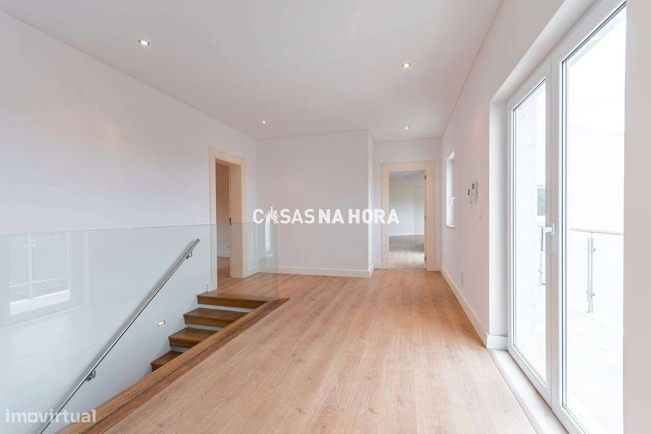 Moradia T4 no Belas Clube de Campo-12