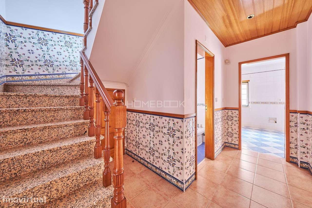 Moradia T3 Atalaia | Excelentes Áreas, Estado Impecável, Zona Tranquil - Grande imagem: 4/31