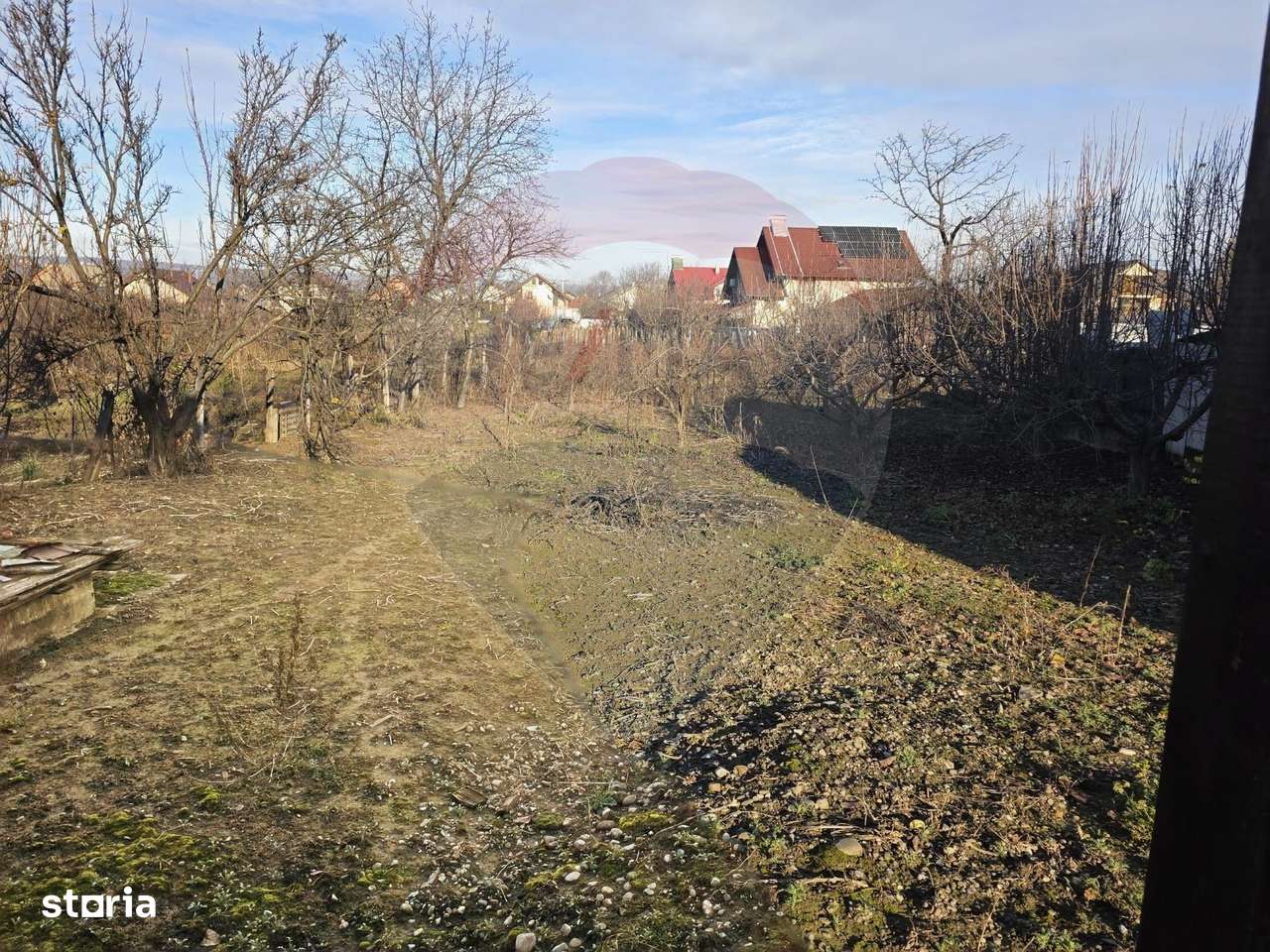 De vanzare casa solida cu teren generos si acces facil Lespezi Bacau-7
