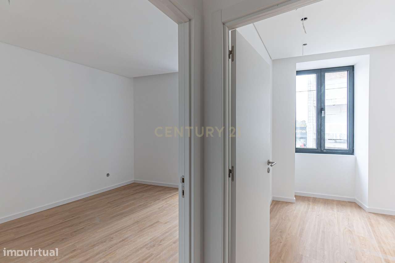 Excelente Oportunidade – T2+2 Duplex em Águas Santas-15