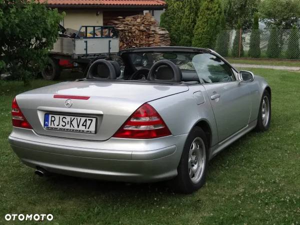 Mercedes-Benz SLK 200 Kompressor - 2