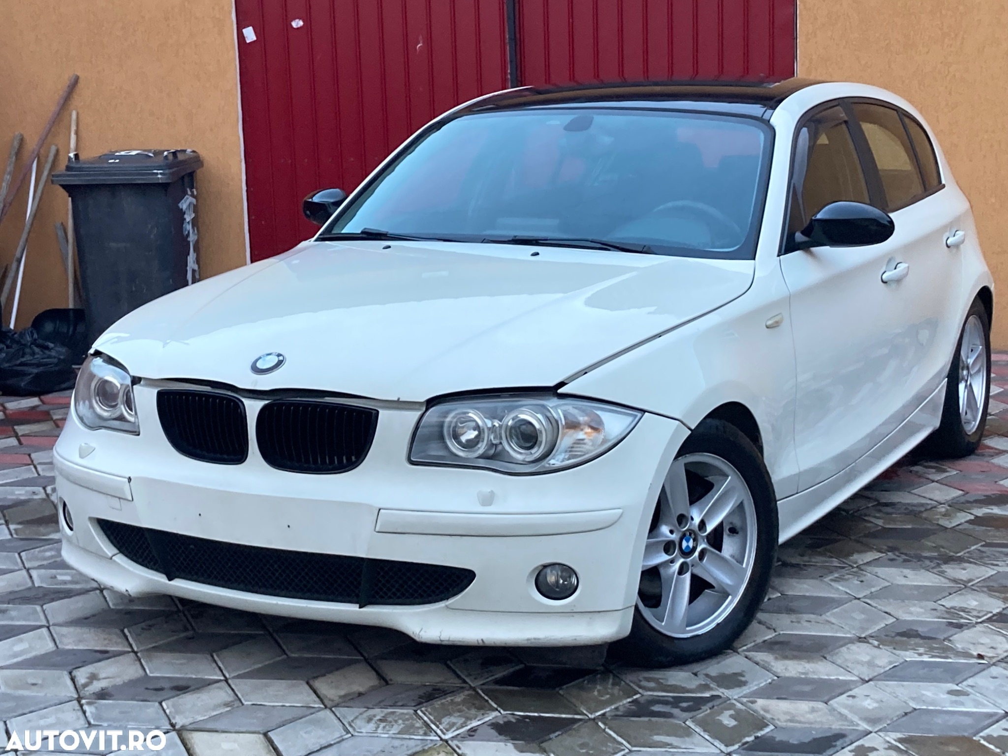 BMW Seria 1 118d - 22