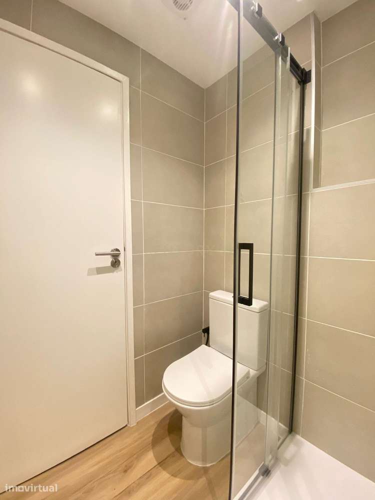 Apartamento T2 junto ao Alto dos Moinhos-17