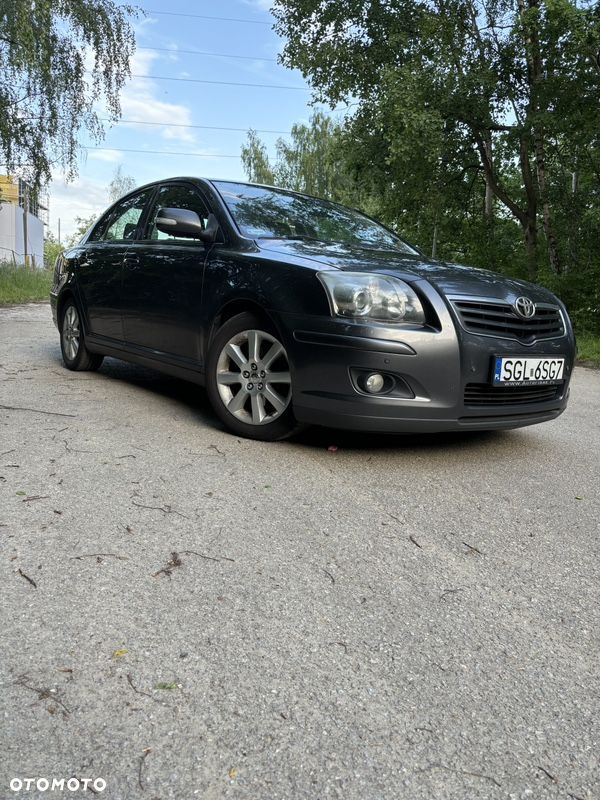 Toyota Avensis 1.8 VVT-i - 1