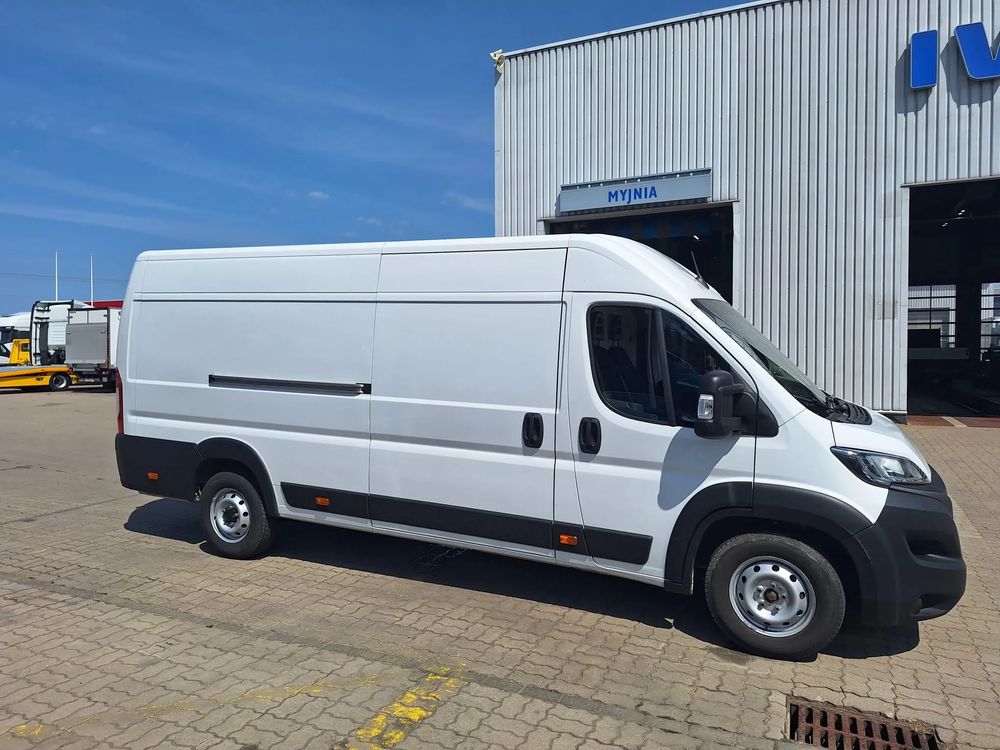 Fiat Ducato Maxi L4H2| Led | 180KM | Fotel amortyzowany | Sklejka | Kamera | FV23% | Krajowy Fiat Ducato Maxi L4H2| Led | 140KM | Sklejka | Kamera | Czujniki