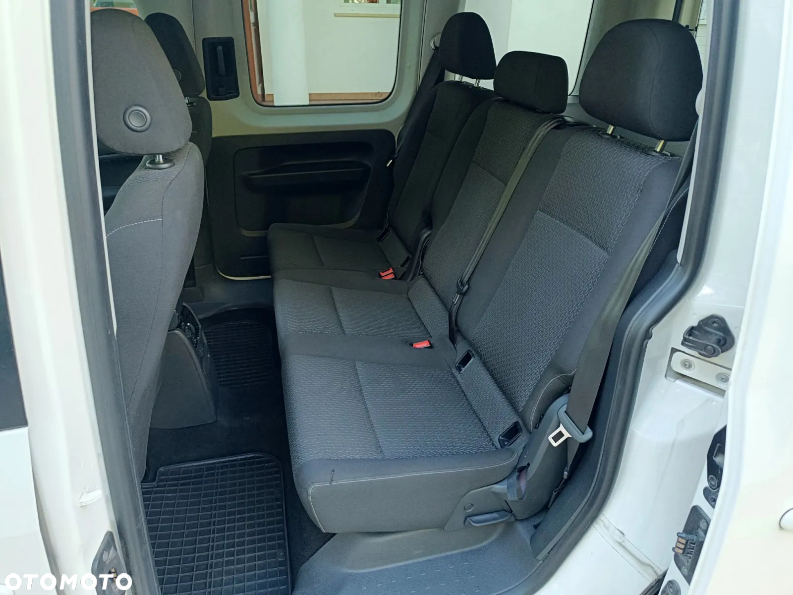 Volkswagen Caddy 2.0 TDI Comfortline - 31