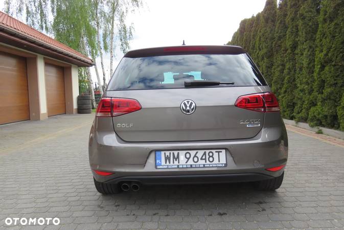 Volkswagen Golf 2.0 TDI (BlueMotion Technology) DSG Comfortline - 2