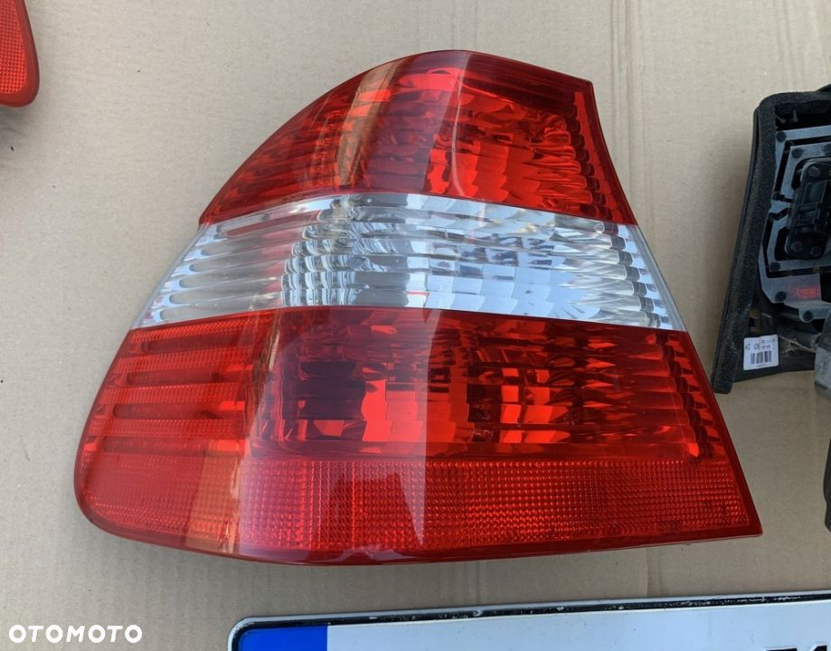 LAMPY TYLNE KOMPLET BMW E46 SEDAN LIFT - 3